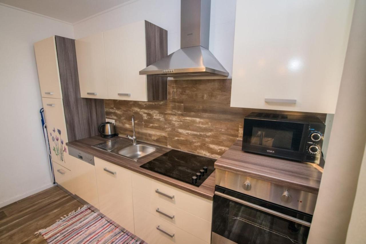 Apartment Traversa Novalja Ngoại thất bức ảnh